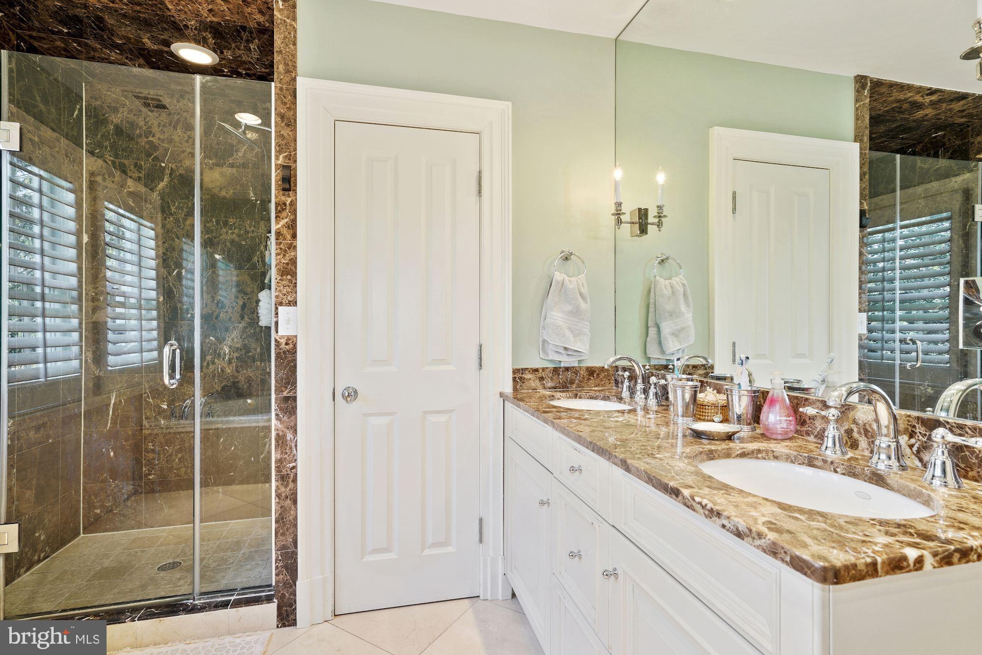 2707 34th Place Northwest Washington, DC 20007 - Photo 16 of 32 Primary Bathroom