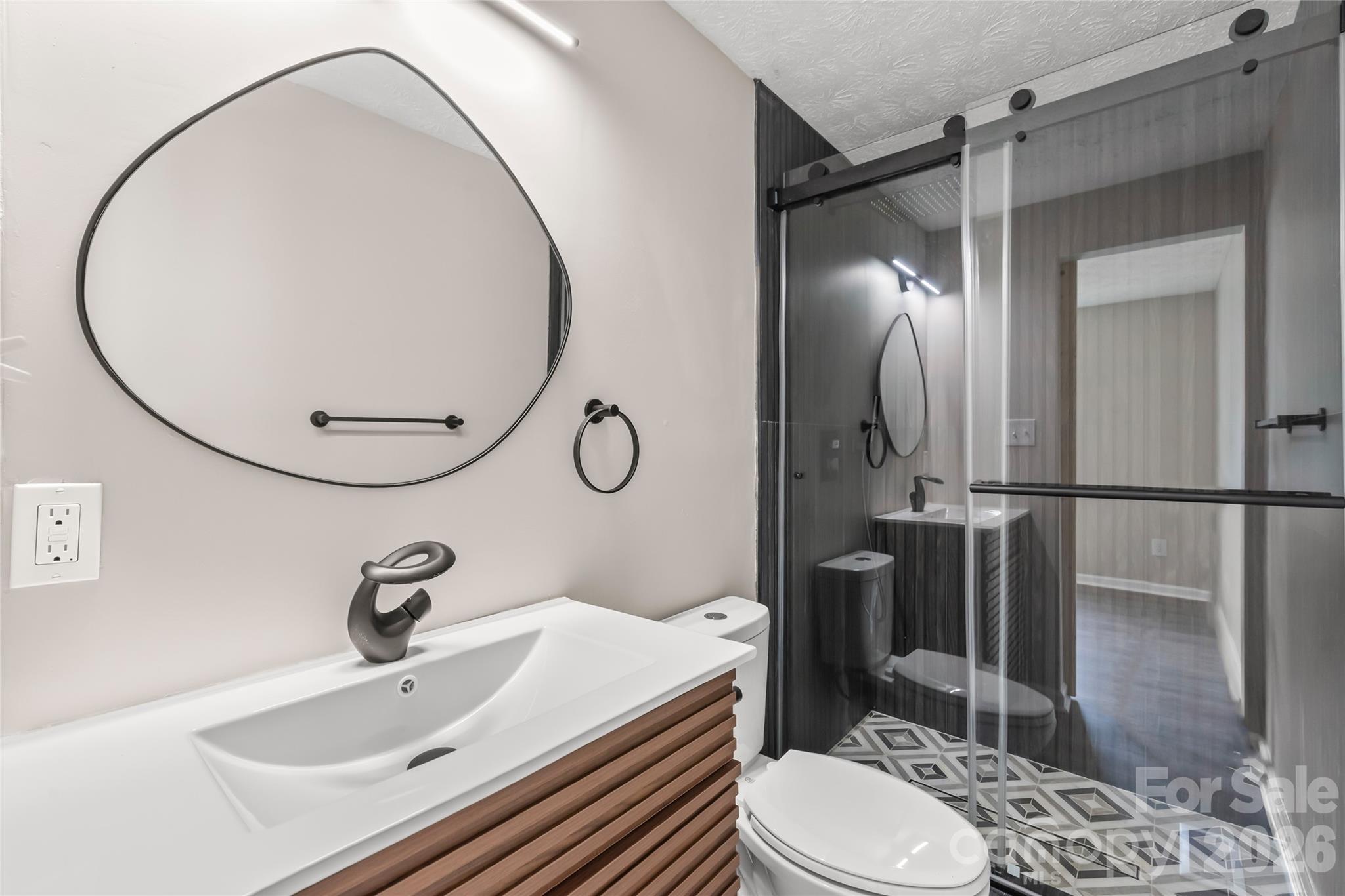 1221 Scaleybark Road, Unit F Charlotte, NC 28209 - Photo 23 of 33