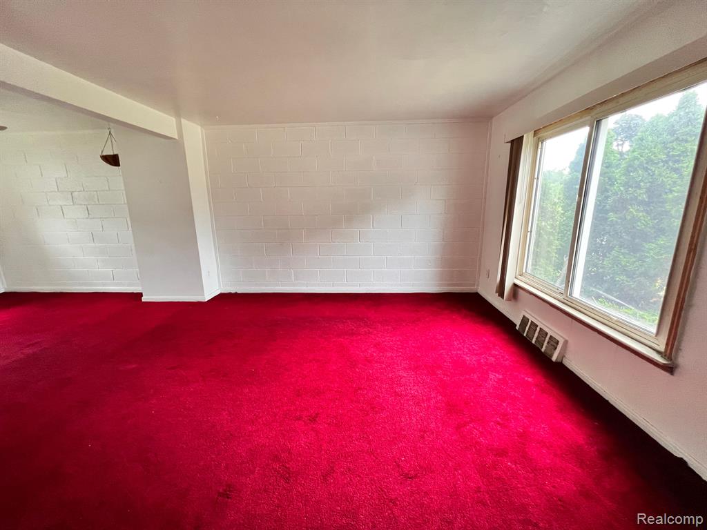 14647 Evergreen Road Detroit, MI 48223 - Photo 14 of 45