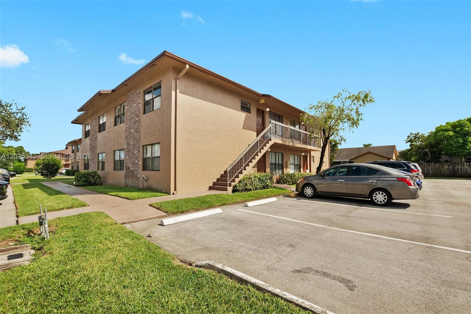10053 Winding Lake Road, Unit 101 Sunrise, FL 33351 - Photo 2 of 24