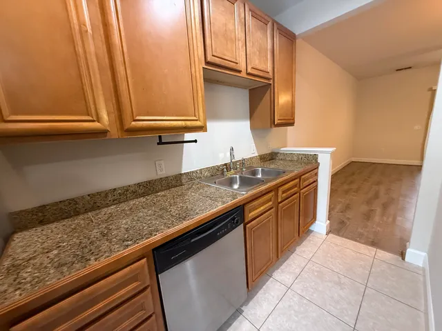 $1,395 | 15284 331 Business, Unit 6B, Freeport, FL 32439