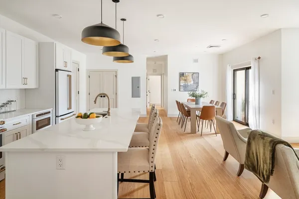 $1,199,900 | 1025 Massachusetts Avenue, Unit 503, Arlington, MA 02476