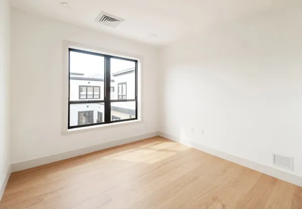 $1,199,900 | 1025 Massachusetts Avenue, Unit 503, Arlington, MA 02476