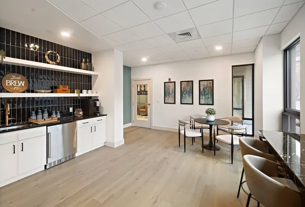 $1,199,900 | 1025 Massachusetts Avenue, Unit 503, Arlington, MA 02476