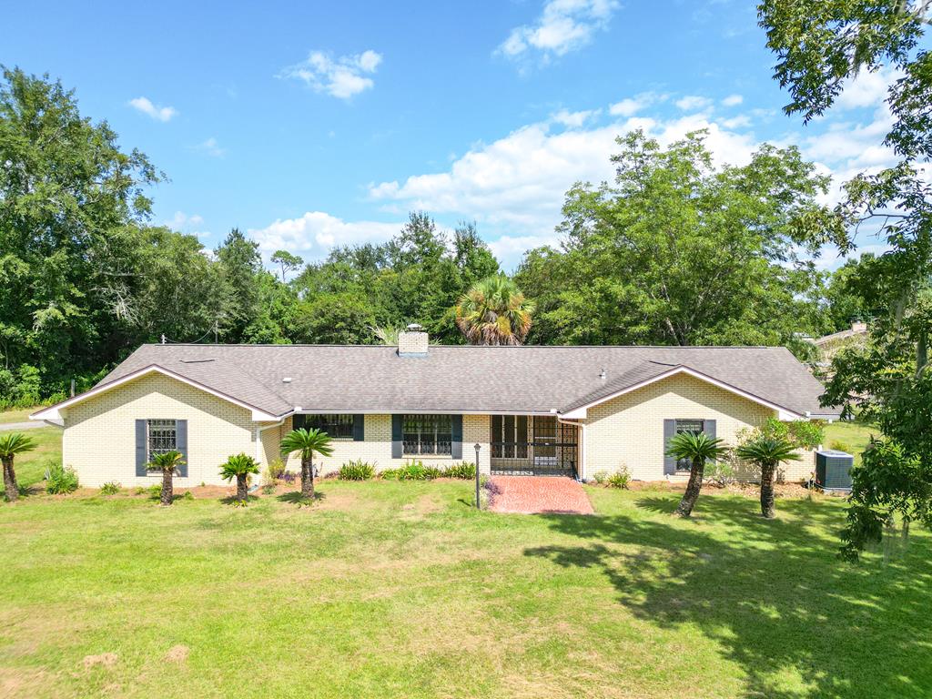 673 West River Road Wewahitchka, FL 32465 - Photo 1 of 48