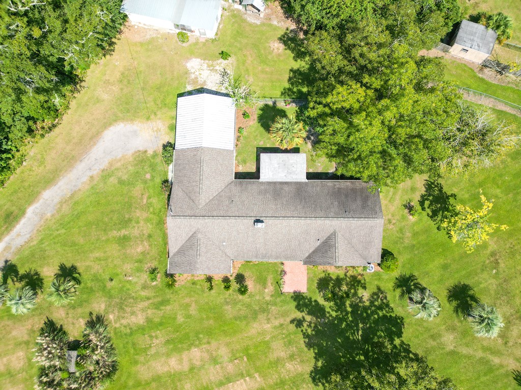 673 West River Road Wewahitchka, FL 32465 - Photo 8 of 48