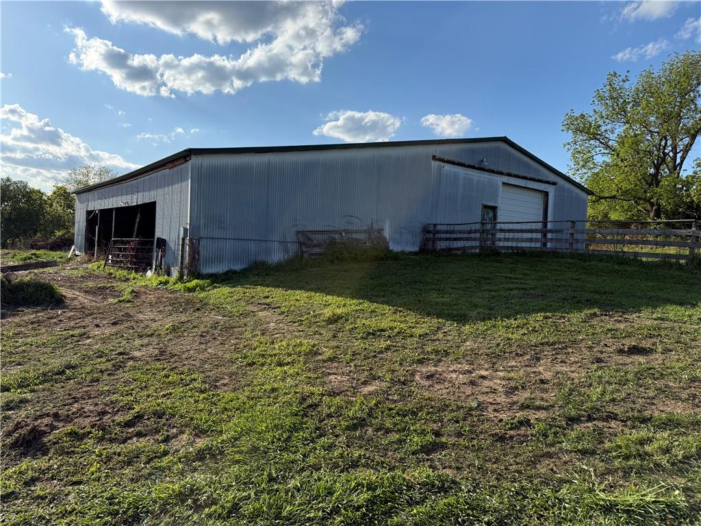 10585 Southeast 32nd Rd Street St. Joseph, MO 64507 - Photo 14 of 16