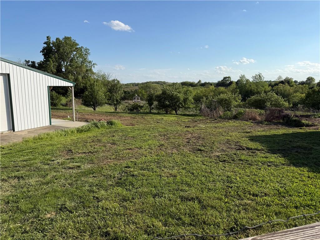 10585 Southeast 32nd Rd Street St. Joseph, MO 64507 - Photo 3 of 16