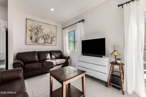 $329,999 | 2257 West Echo Lane, Phoenix, AZ 85021