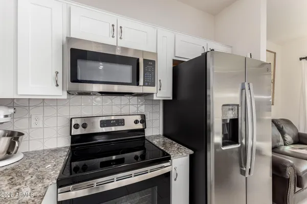 $329,999 | 2257 West Echo Lane, Phoenix, AZ 85021