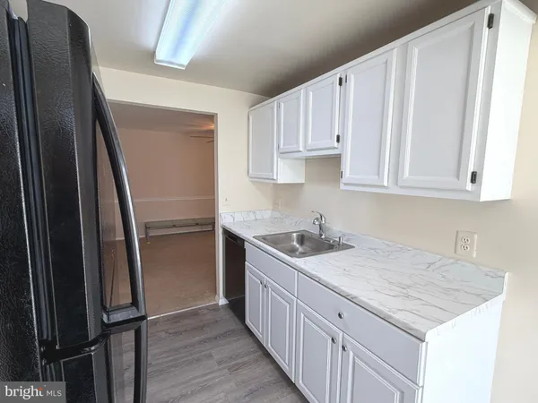 $1,900 | 18131 Chalet Drive, Unit 24103, Germantown, MD 20874