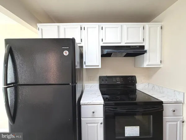 $1,900 | 18131 Chalet Drive, Unit 24103, Germantown, MD 20874