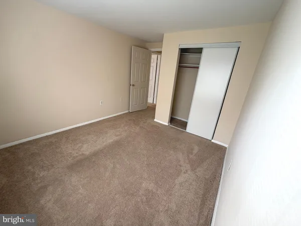 $1,900 | 18131 Chalet Drive, Unit 24103, Germantown, MD 20874