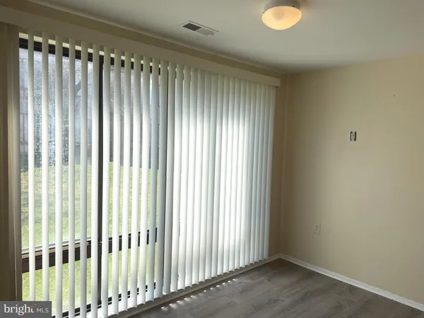 $1,900 | 18131 Chalet Drive, Unit 24103, Germantown, MD 20874