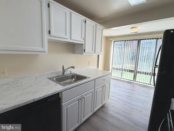 $1,900 | 18131 Chalet Drive, Unit 24103, Germantown, MD 20874