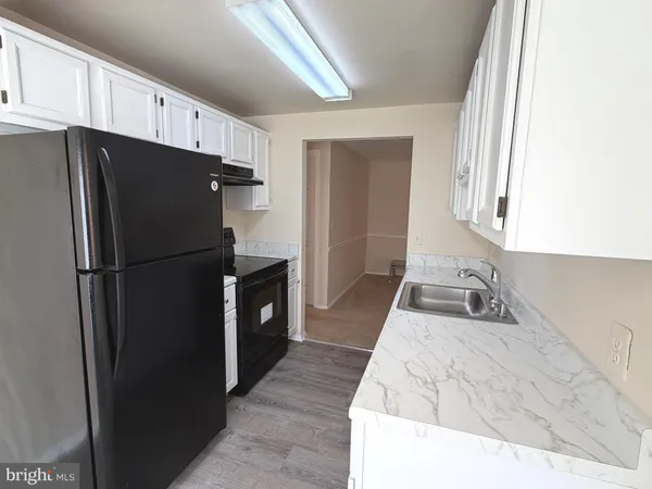 $1,900 | 18131 Chalet Drive, Unit 24103, Germantown, MD 20874