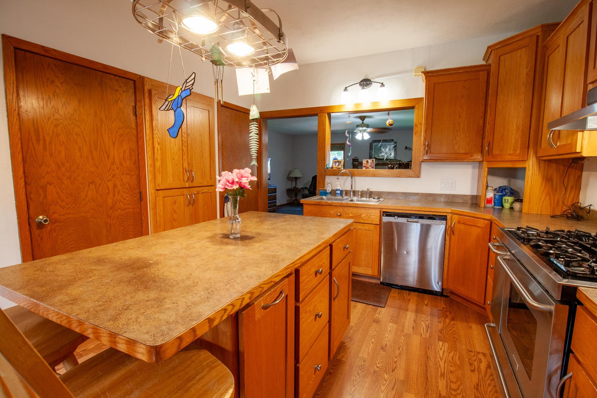 301 2nd Avenue Southwest Barnesville, MN 56514 - Photo 9 of 46