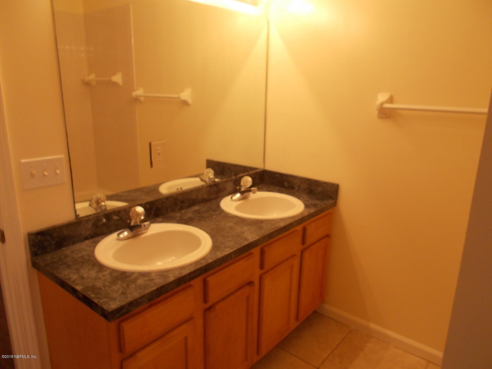 8440 Metto Road Jacksonville, FL 32244 - Photo 28 of 30 Double Vanity