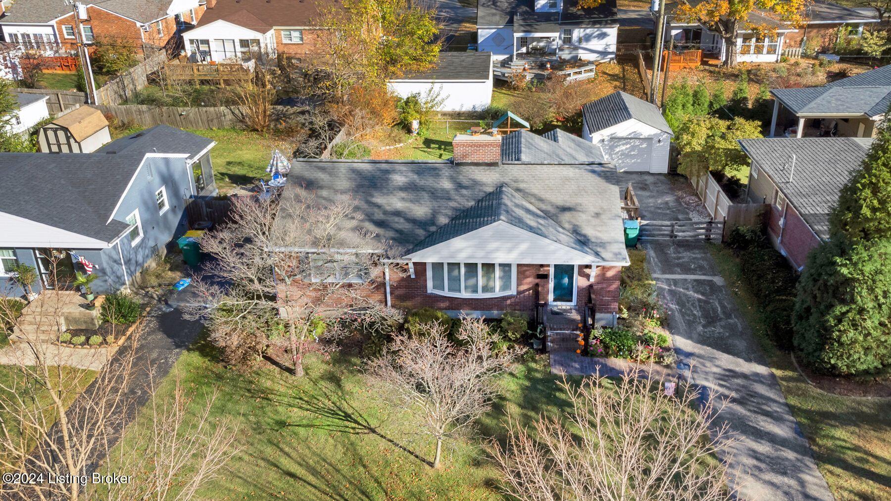 313 Bramton Road Louisville, KY 40207 - Photo 56 of 61 photo_online_056