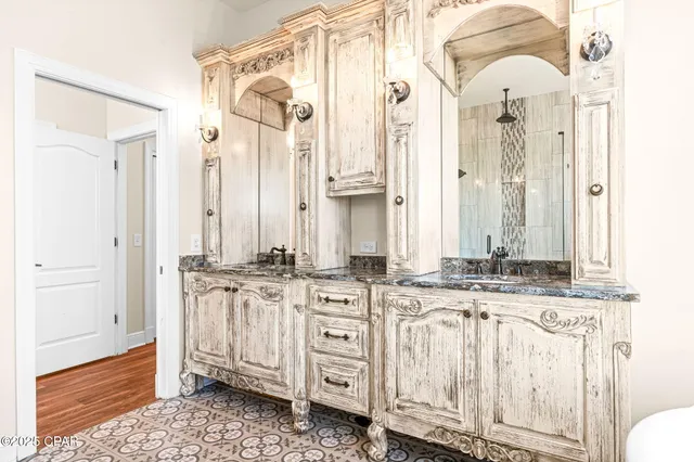 $1,399,000 | 6724 Yacht Club Drive, Panama City, FL 32404