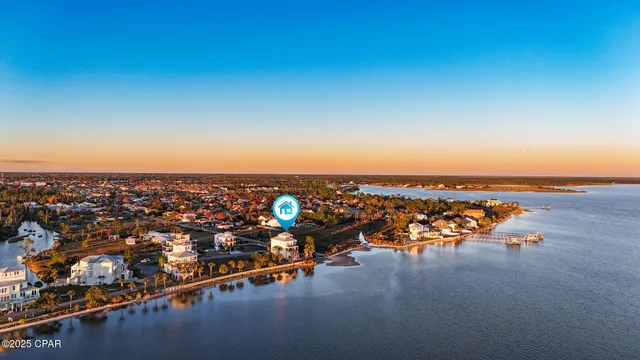 $1,399,000 | 6724 Yacht Club Drive, Panama City, FL 32404