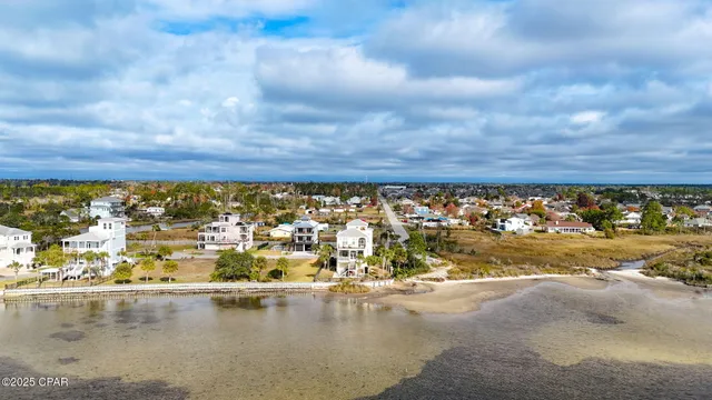 $1,399,000 | 6724 Yacht Club Drive, Panama City, FL 32404
