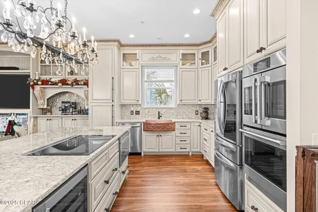 $1,399,000 | 6724 Yacht Club Drive, Panama City, FL 32404