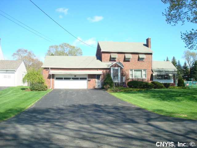 407 Meadow Road Geddes, NY 13219 - Photo 1 of 1 Exterior Front