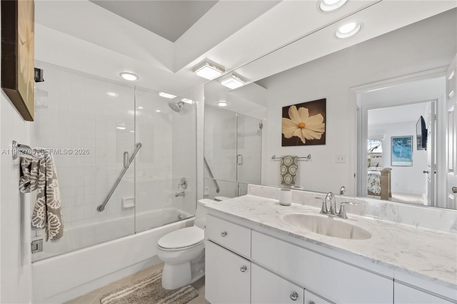 8962 Southeast Riverfront Terrace Jupiter, FL 33469 - Photo 12 of 20