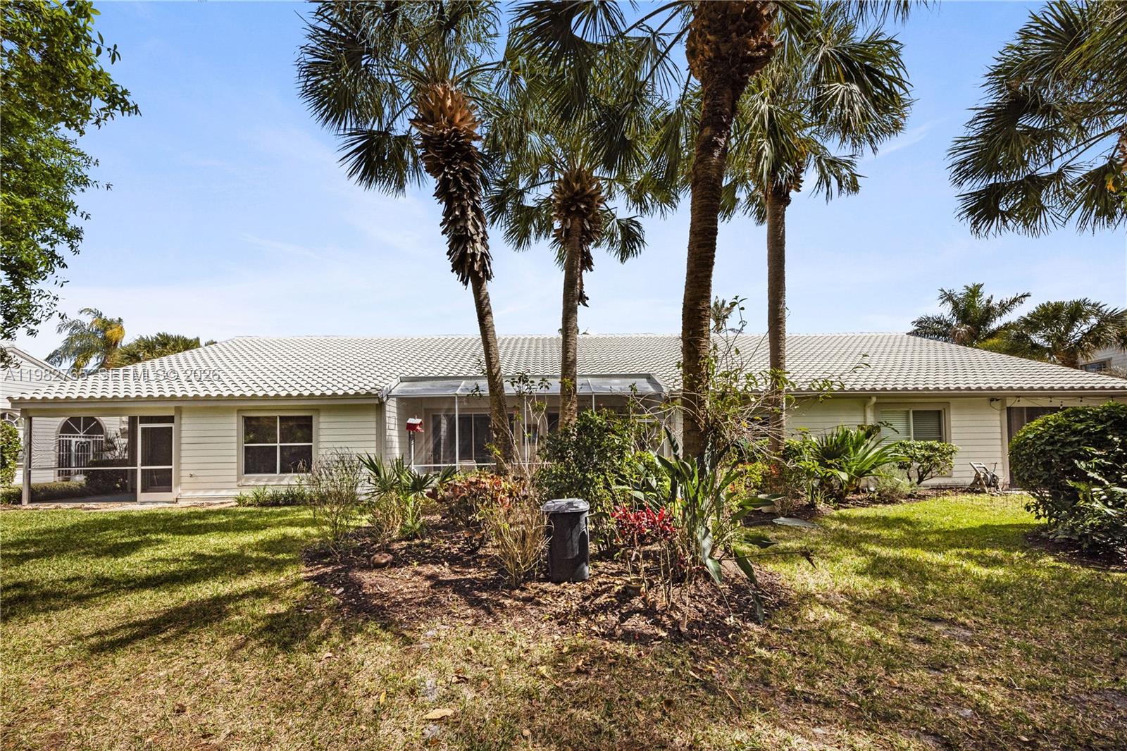 8962 Southeast Riverfront Terrace Jupiter, FL 33469 - Photo 16 of 20