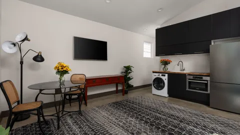 $790,000 | 1905 Pennsylvania Avenue, Unit A & B, Austin, TX 78702