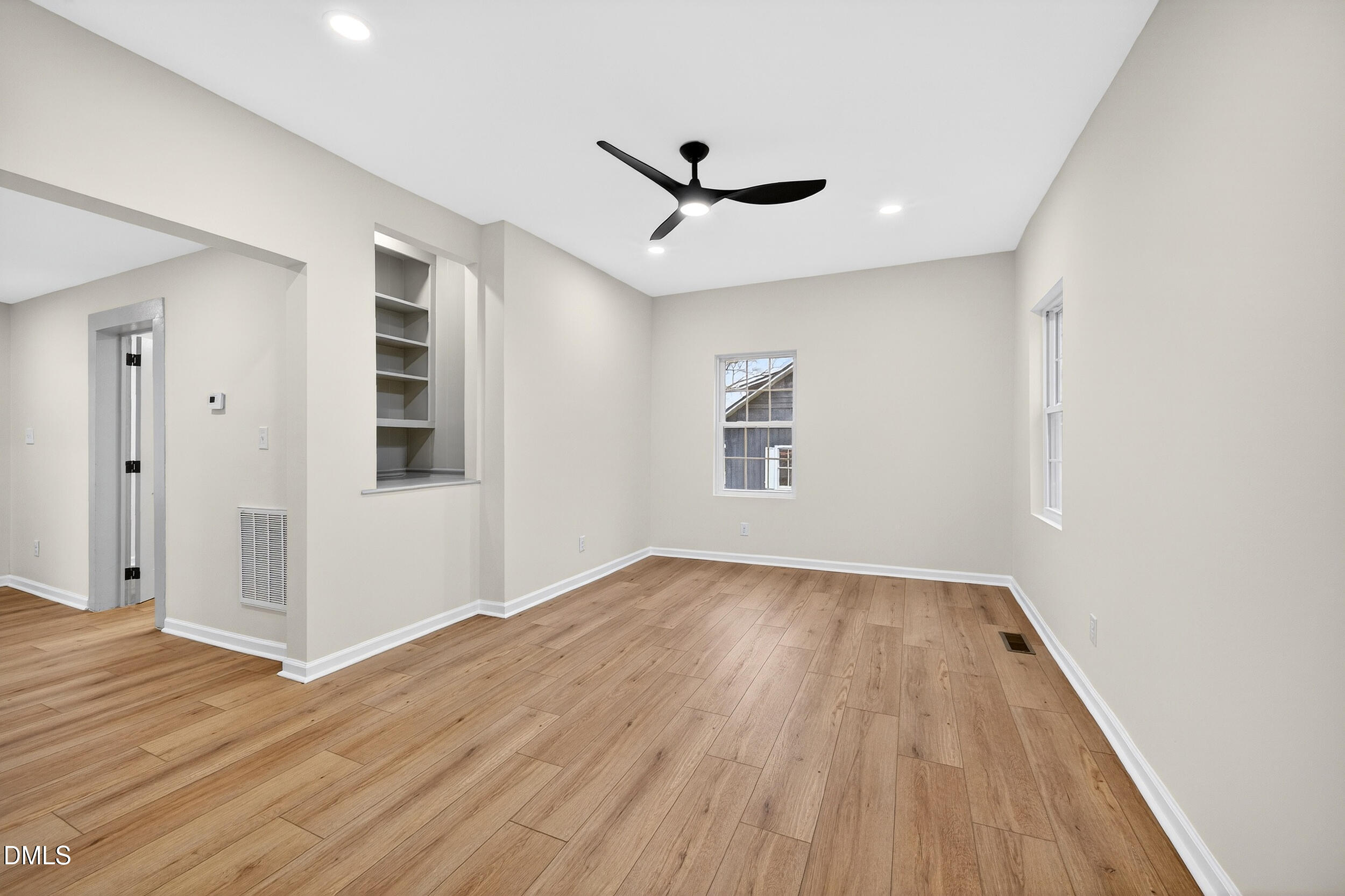 425 Providence Road Roxboro, NC 27573 - Photo 12 of 22 ULTRA ESTATE TOURS 004 (2)