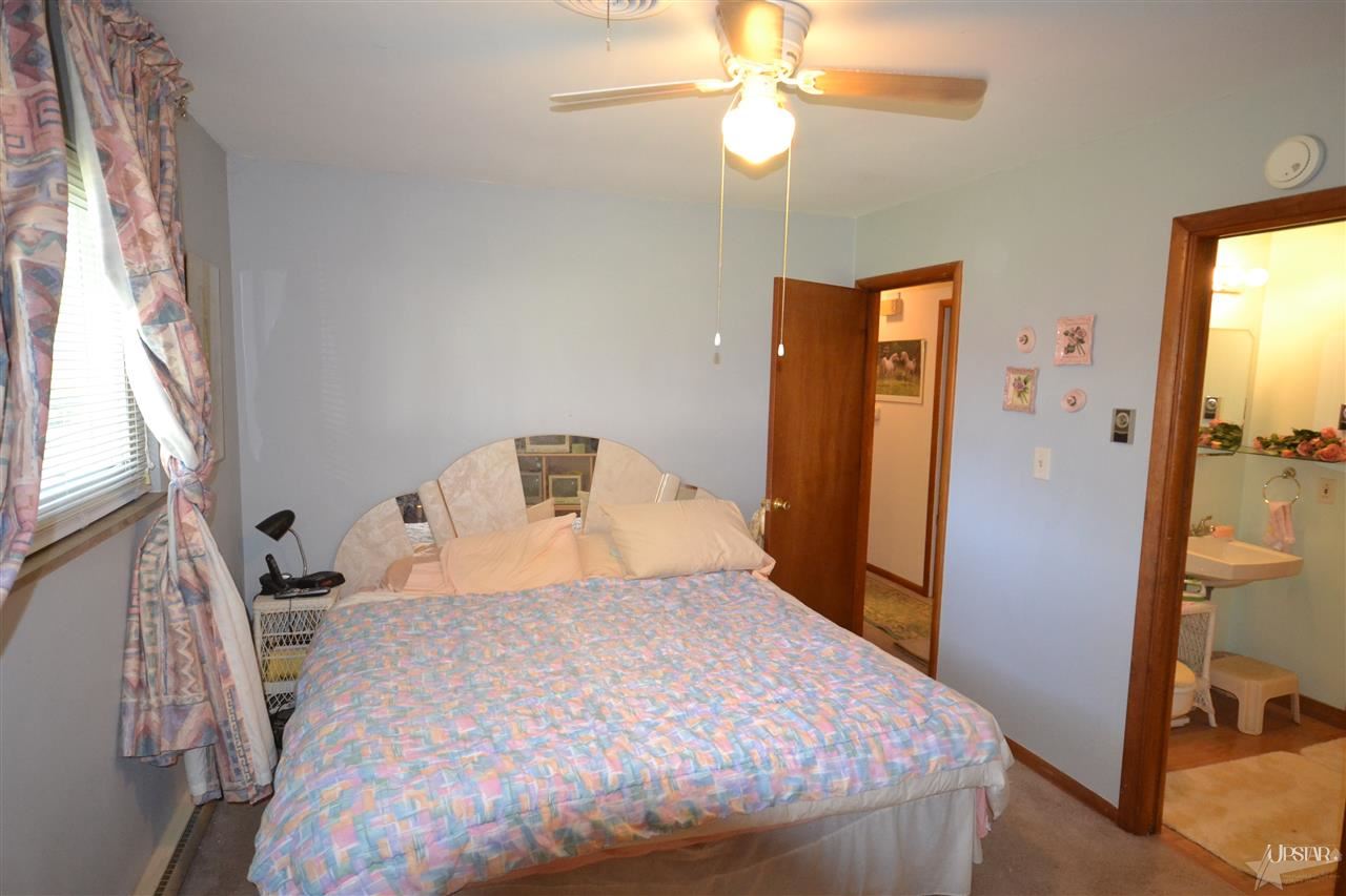 4814 West Wallen Road Fort Wayne, IN 46818 - Photo 8 of 21
