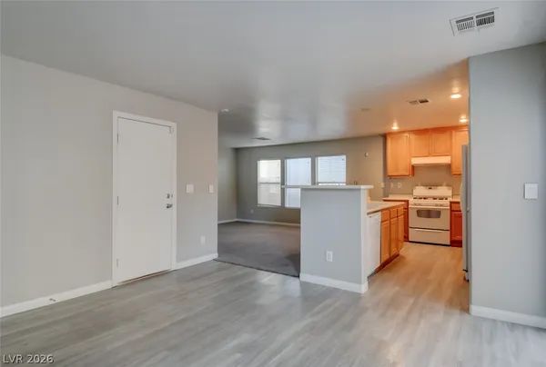 $1,895 | 536 Mayfair Walk Avenue, Las Vegas, NV 89178