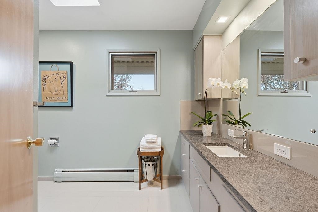 1704 East 35th Avenue Spokane, WA 99203 - Photo 32 of 49