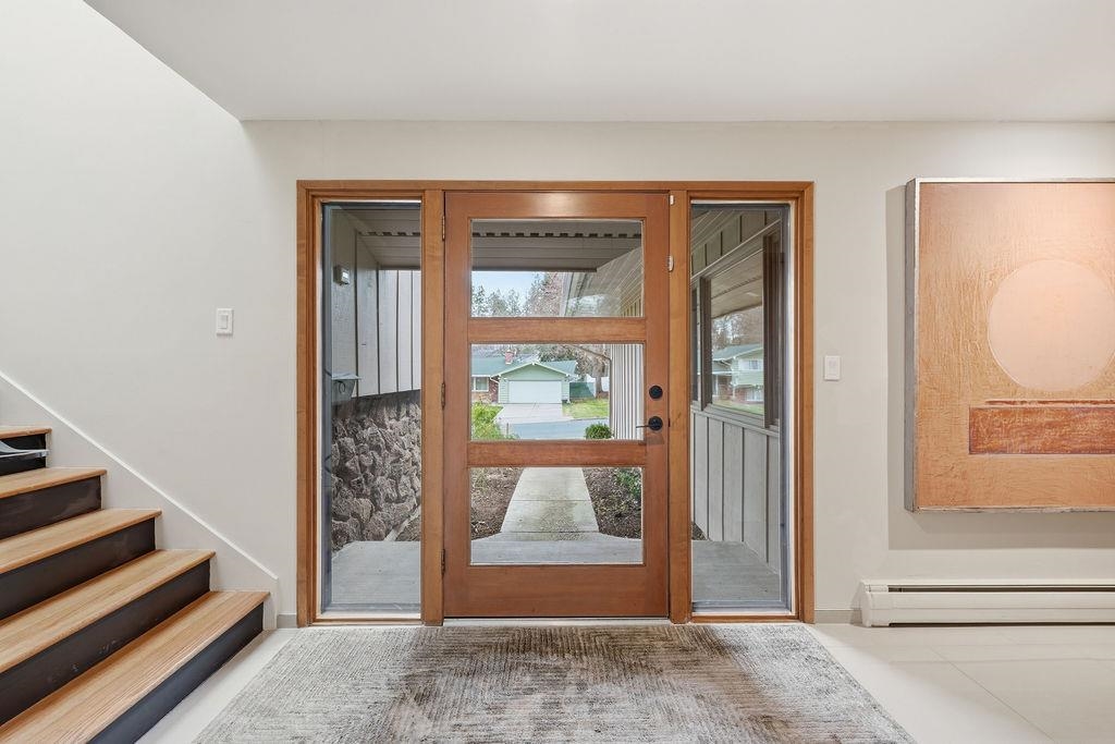 1704 East 35th Avenue Spokane, WA 99203 - Photo 4 of 49