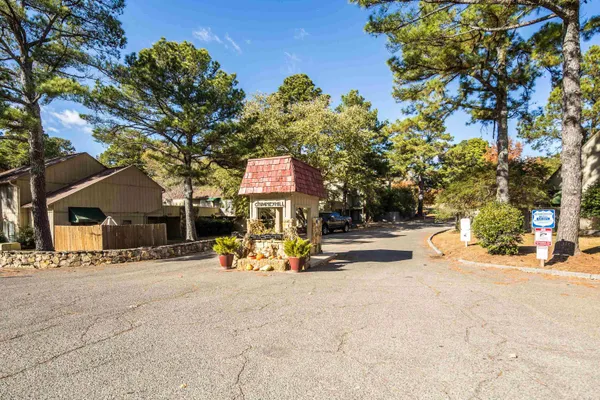 $220,000 | 8405 Brownstone Lane, Unit 56, Memphis, TN 38016