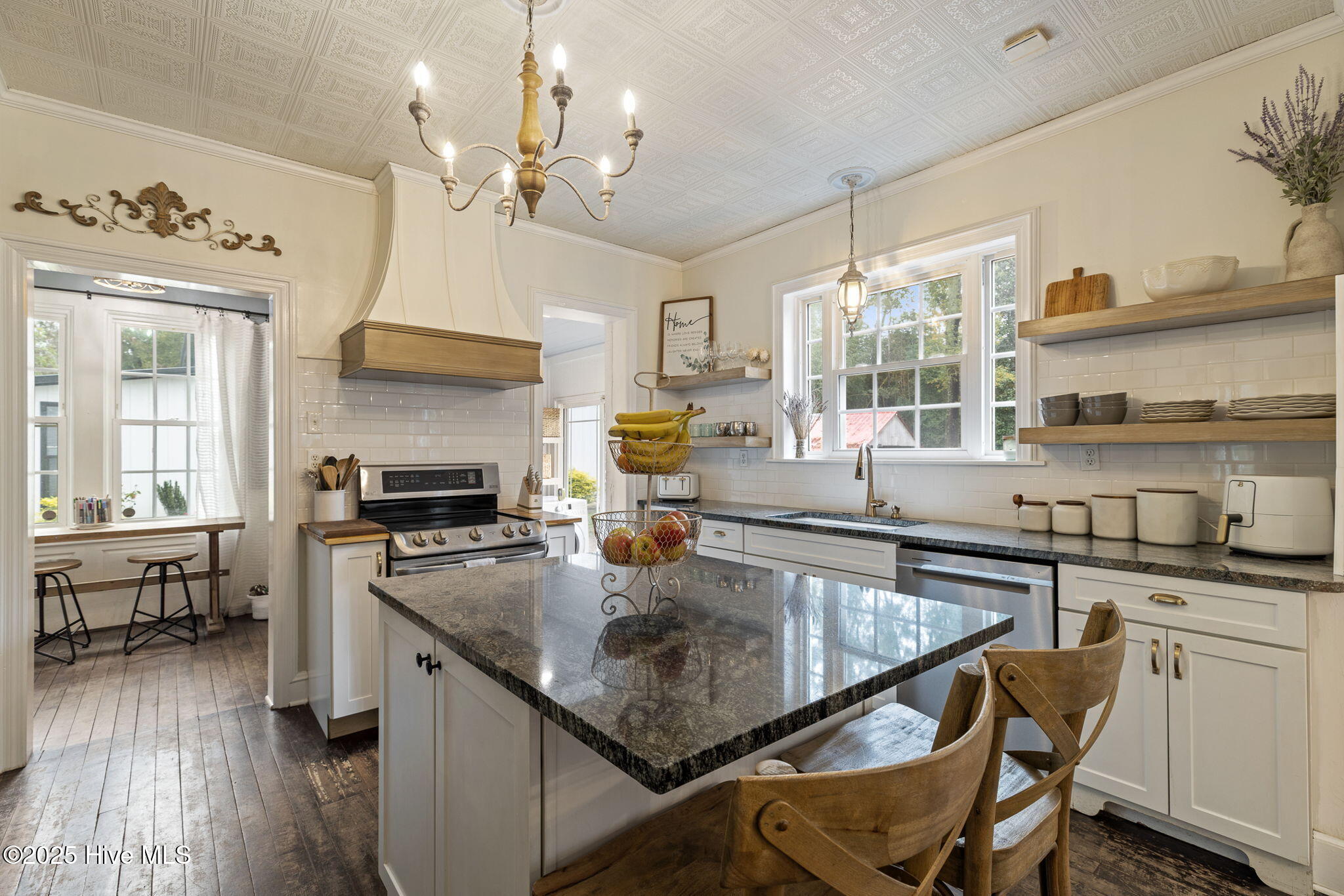 2110 Castle Hayne Road Wilmington, NC 28401 - Photo 22 of 66 23-web-or-mls-GI - 2110 Castle Hayne Rd