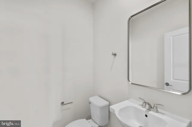 $619,065 | 43298 Farringdon Square, Broadlands, VA 20148