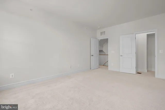 $619,065 | 43298 Farringdon Square, Broadlands, VA 20148