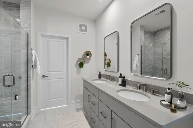 $619,065 | 43298 Farringdon Square, Broadlands, VA 20148