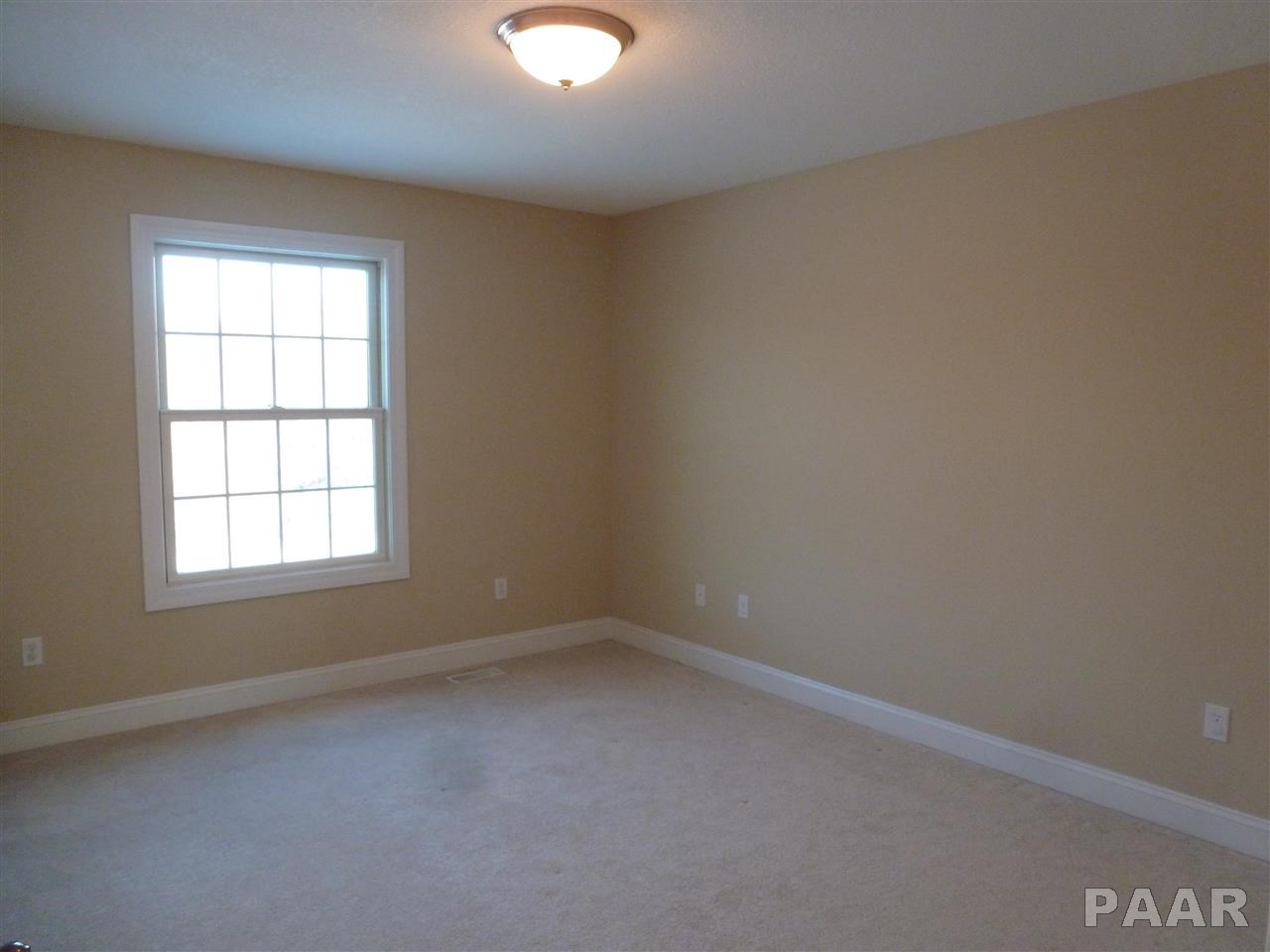1911 West Geneva Road Peoria, IL 61615 - Photo 10 of 16 Gallery Image 10