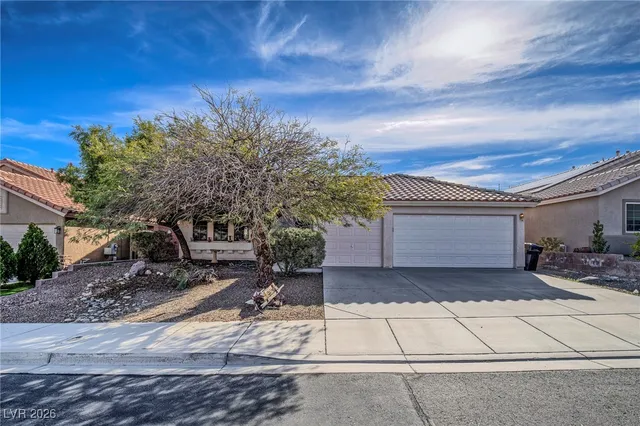 $565,000 | 87 Rattlesnake Grass Court, Henderson, NV 89002