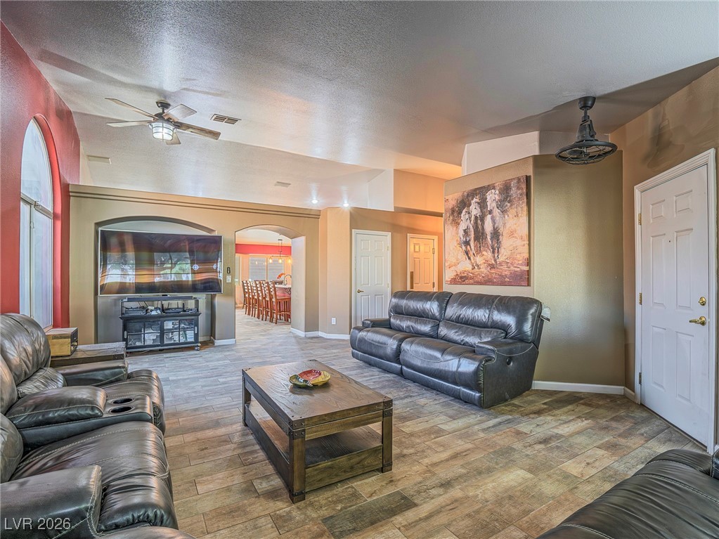 87 Rattlesnake Grass Court Henderson, NV 89002 - Photo 3 of 21