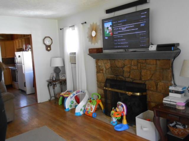 821 Lindberg Road Anderson, IN 46012 - Photo 3 of 10