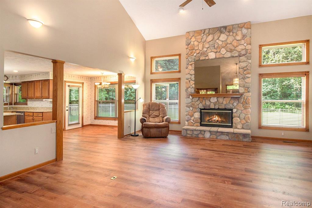 1951 Sundance Ridge Howell, MI 48843 - Photo 14 of 39 Gallery Image 14