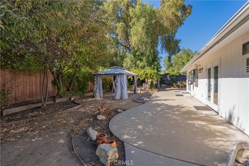 411 Palomino Lane Paso Robles, CA 93446 - Photo 28 of 46 Gallery Image 28