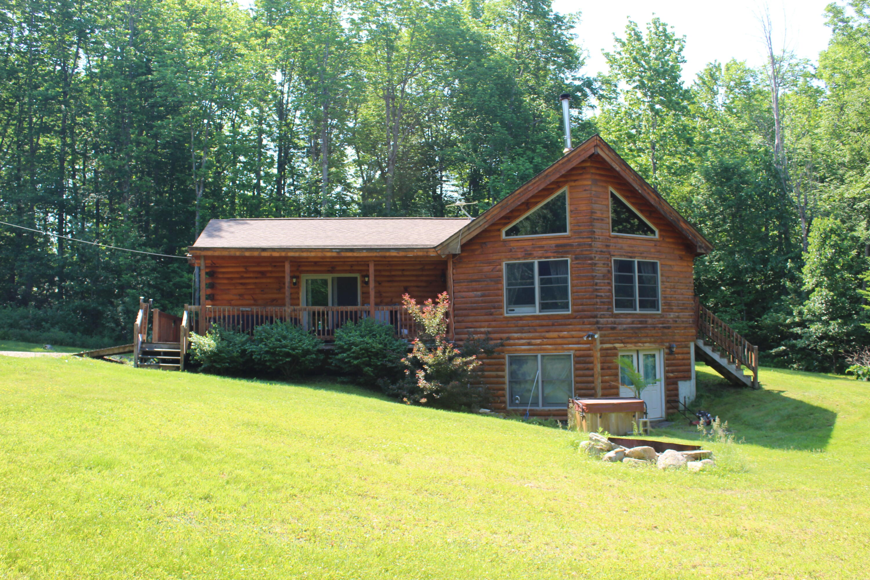 24 Monroe Road Searsport, ME 04974 - Photo 1 of 29 IMG_1024
