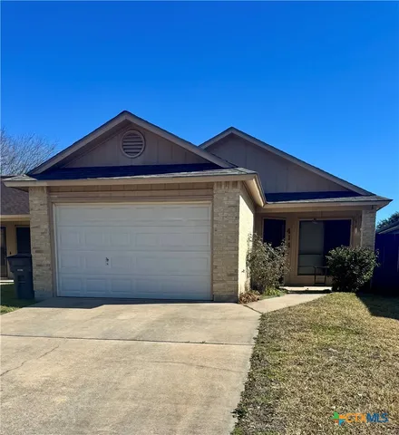 $1,550 | 414 Mariner Drive, Victoria, TX 77901