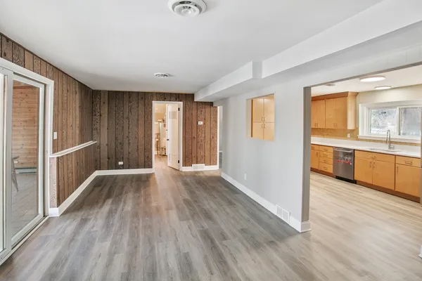 $545,700 | 3312 West Lake Shore Drive, Wonder Lake, IL 60097